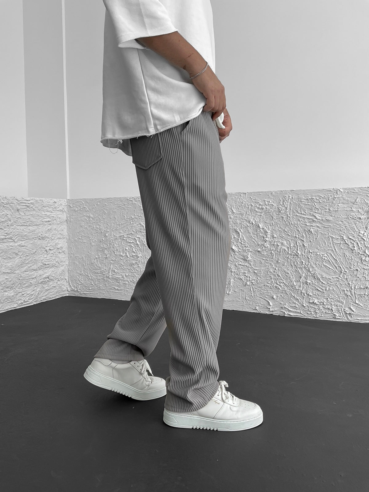 Liam™ I Ribbed Relaxed Hosen