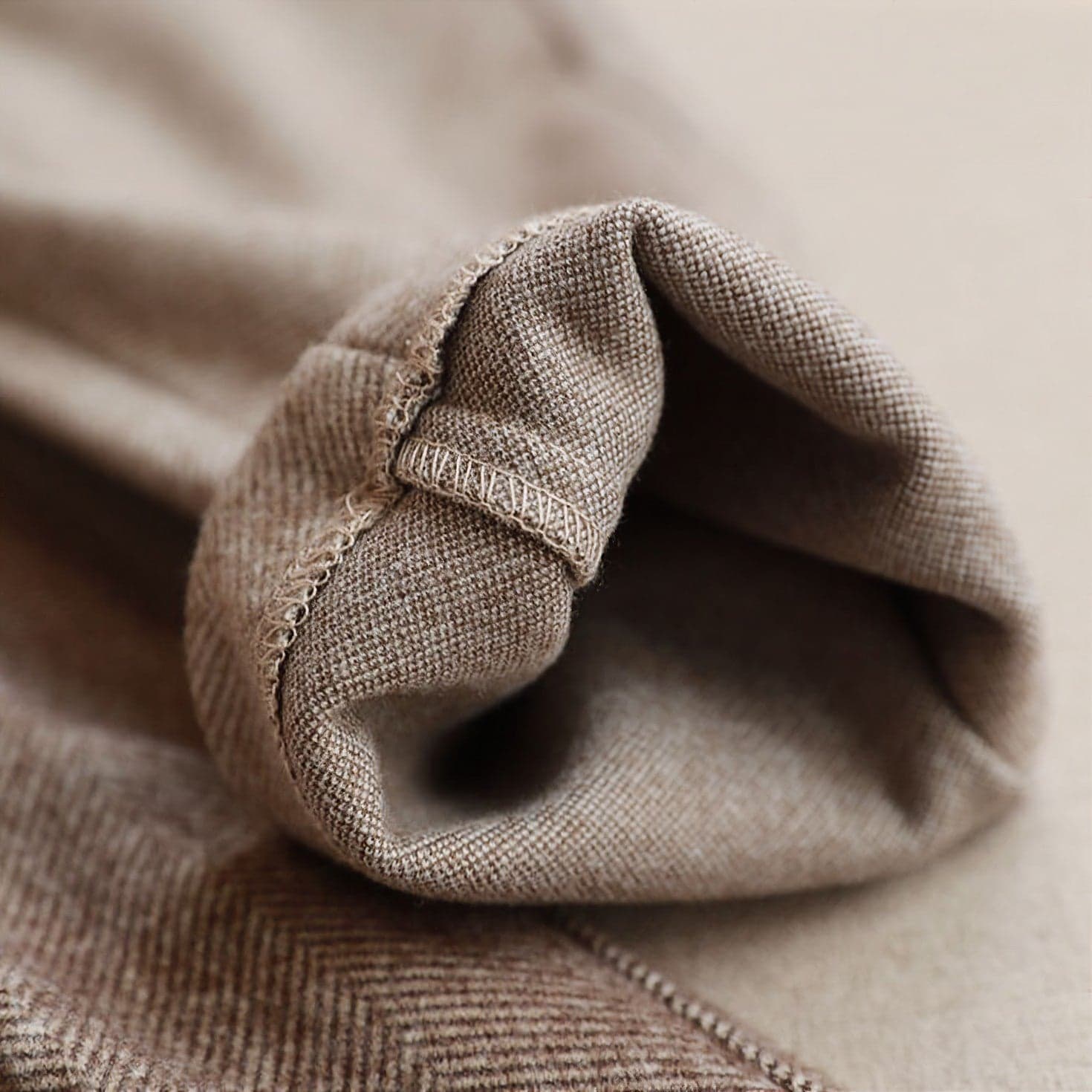 Leo | Slim-Fit Trousers