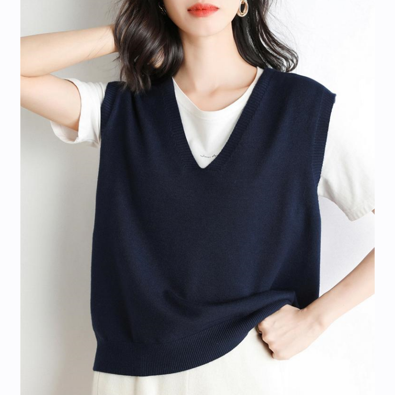 Maud™ I Strickjacke mit V-Ausschnitt