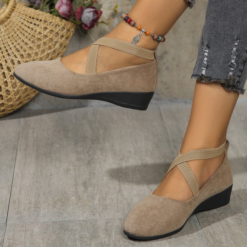orthopädische Damenschuhe – atmungsaktiv und flach!