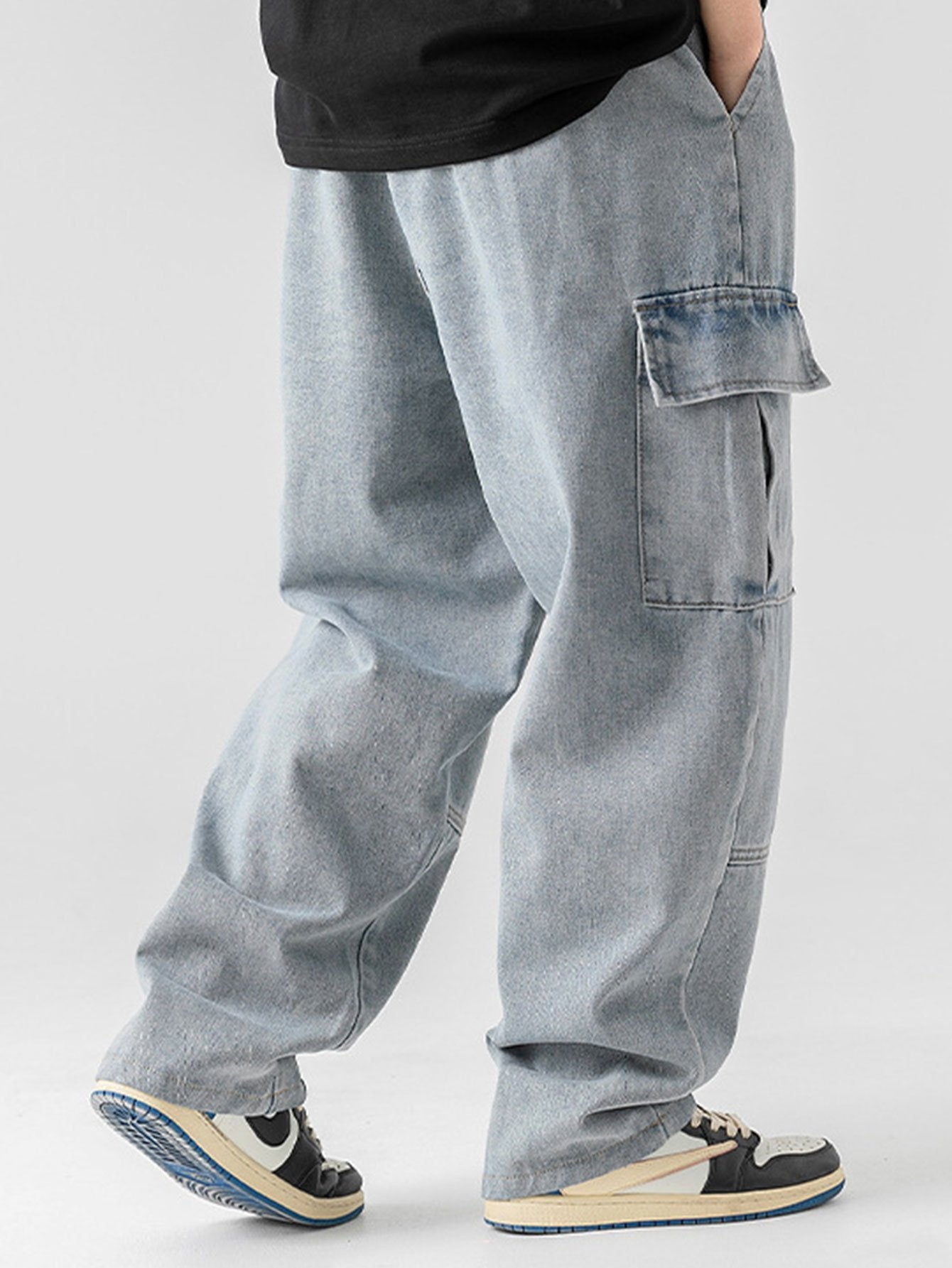 Bequeme Cargo Jeans mit Elastischem Bund und Geradem Bein