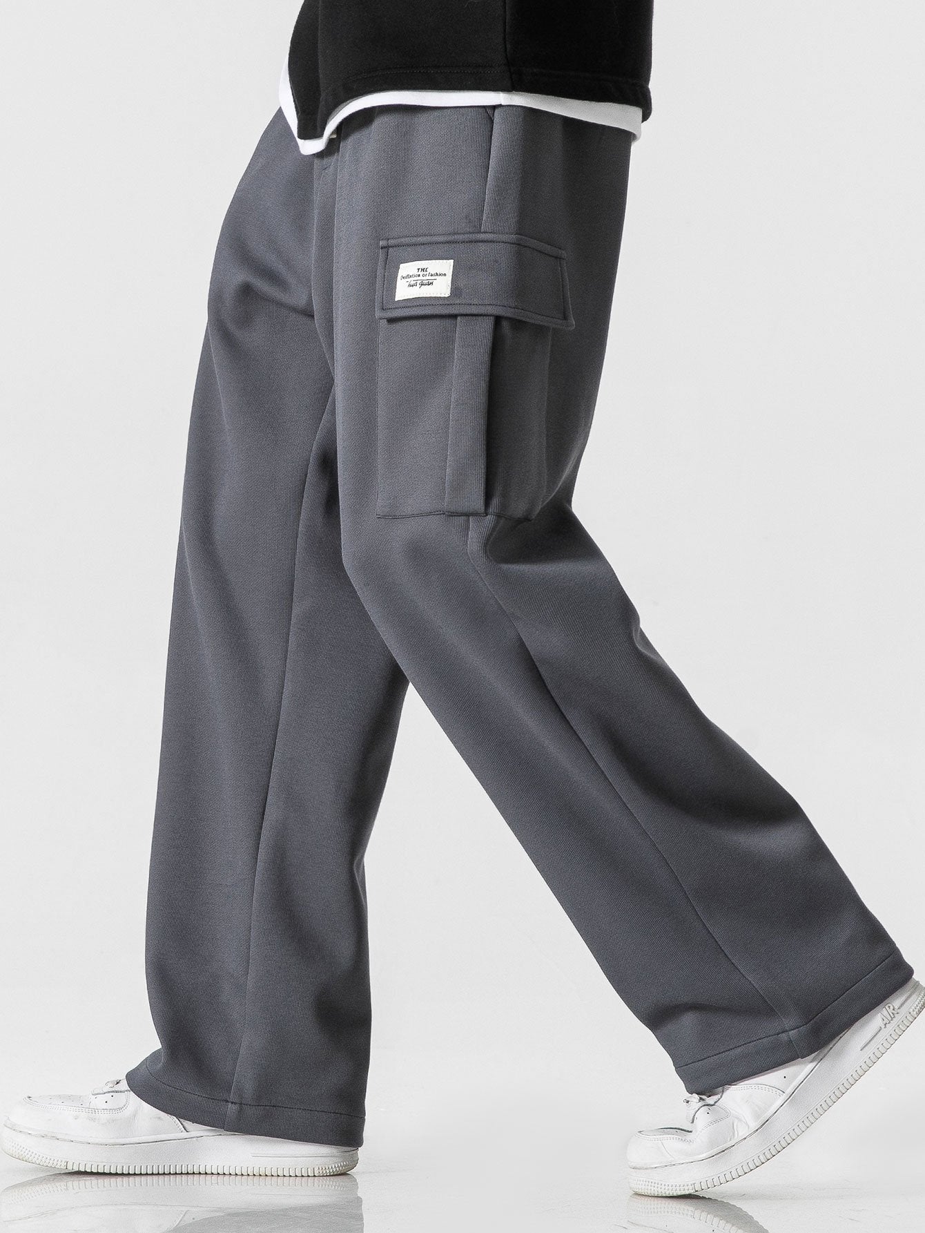 Casual Fit Straight Leg Jersey Cargo Pants