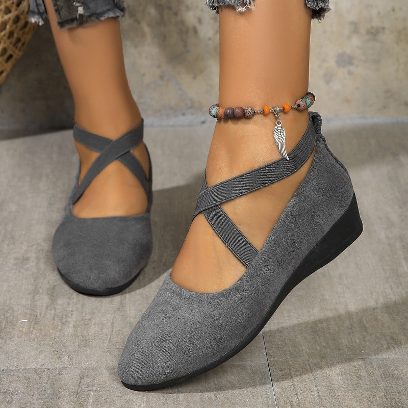 orthopädische Damenschuhe – atmungsaktiv und flach!